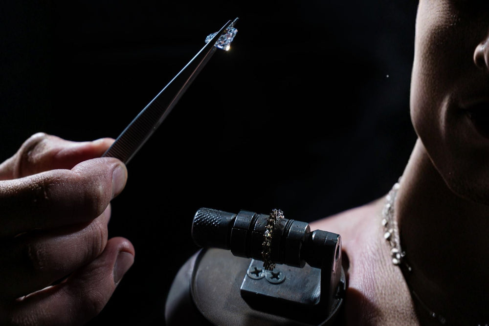 The Ideal Diamond Setting for Your Lab Grown Diamond Jewellery