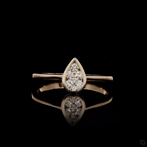 Pear Perfection: Exquisite Diamond Ring