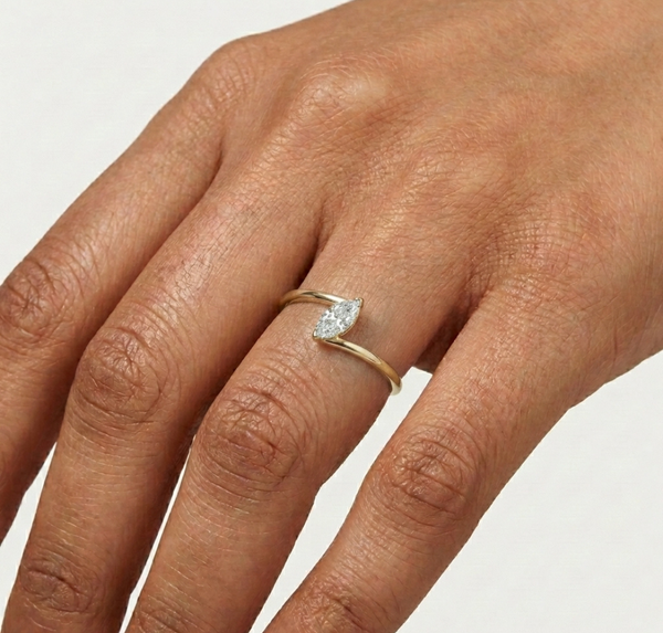 Lune Ring image 2