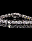 Diamond Solace: Singular Line Brilliance Bracelet