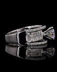 Trilogy Radiance: Raised Solitaire Diamond Ring with Side Diamonds