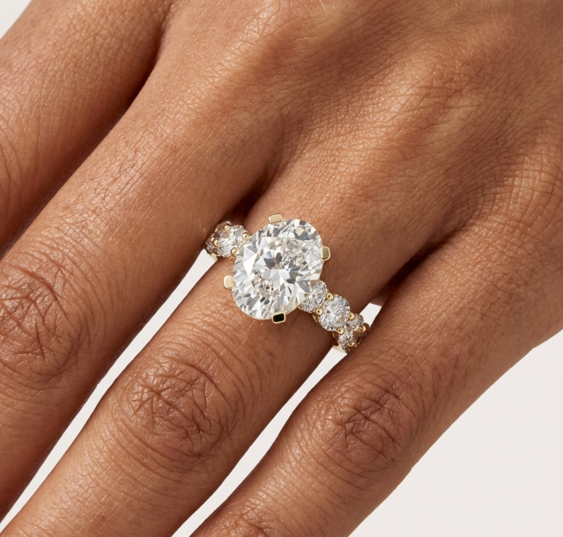 Gold 2Ct Side Stone Round Oval Lab Grown Diamond Earl Ring