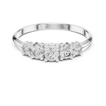 Gold Halo Setting Round Lab Grown Diamond Olyra Ring