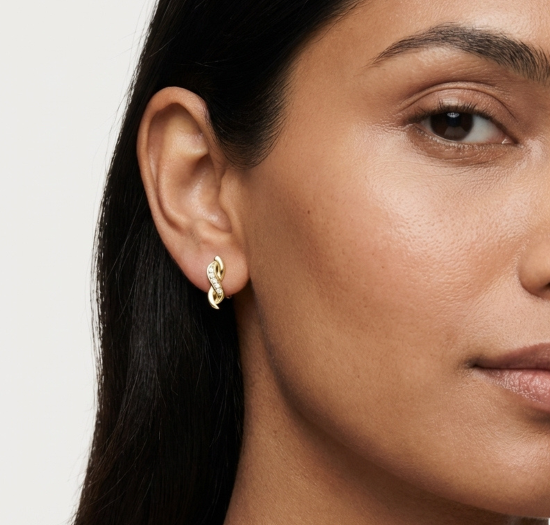 Gold Swirl Twisted Leaf Design Round Lab Grown Diamond Nalya Earring