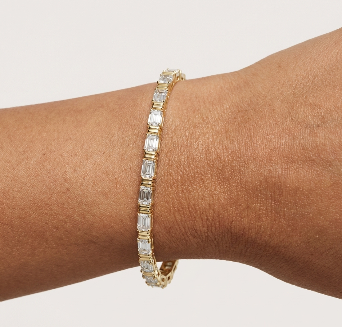 Gold 9Ct Emerald Cut Lab Grown Diamond Naomi Bracelet