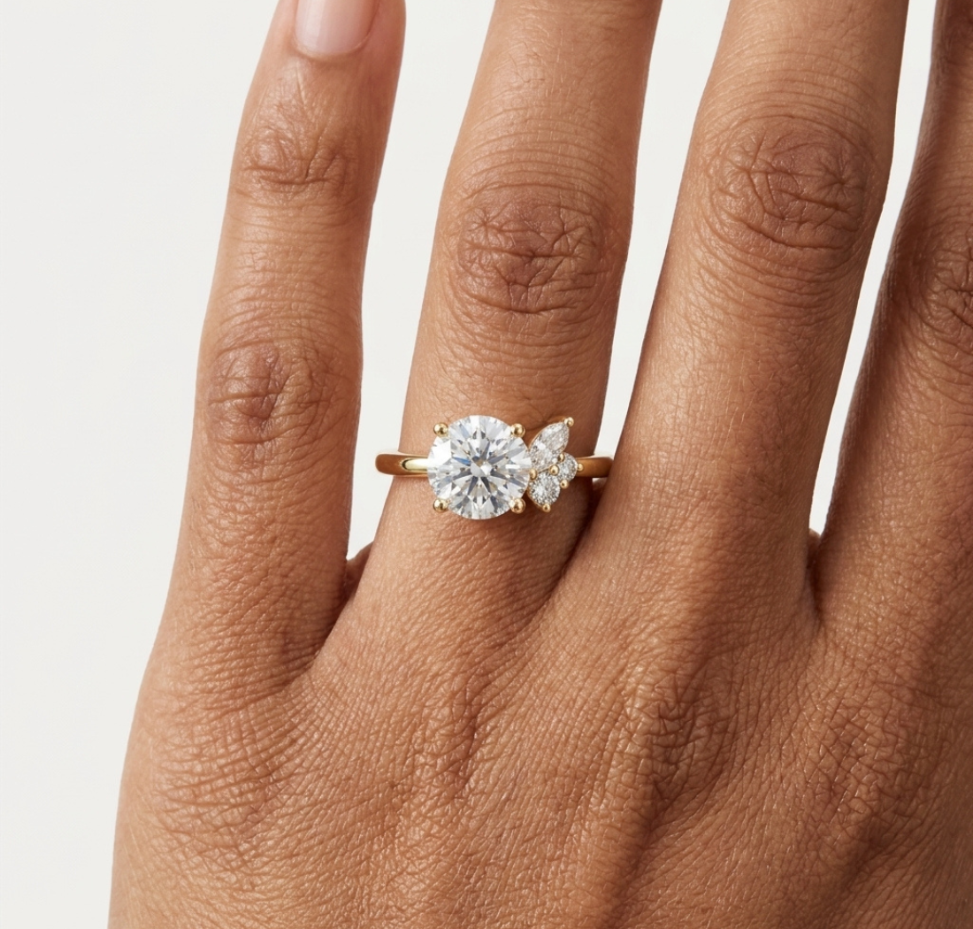 Gold 1Ct Solitaire Round Marquise Side Stone Lab Grown Diamond Nereida Ring