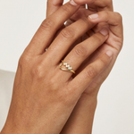 Gold Petal Setting Round Lab Grown Diamond Oryne Ring