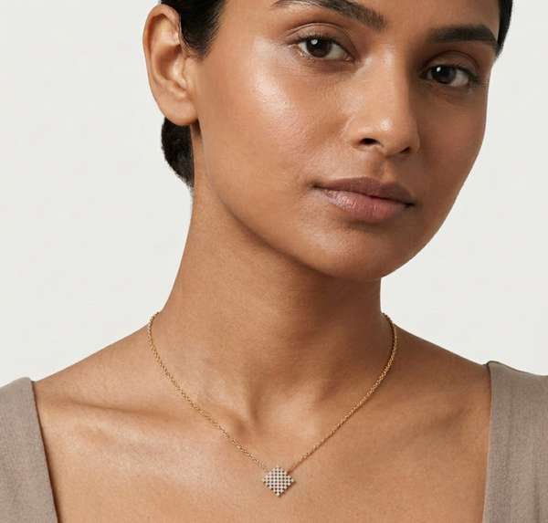 Tivra Pendant image 2