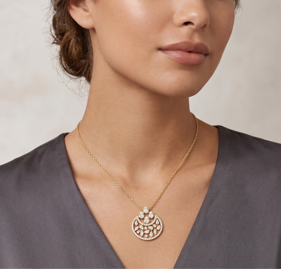 Gold Round Vintage Lab Grown Diamond Myvra Pendant