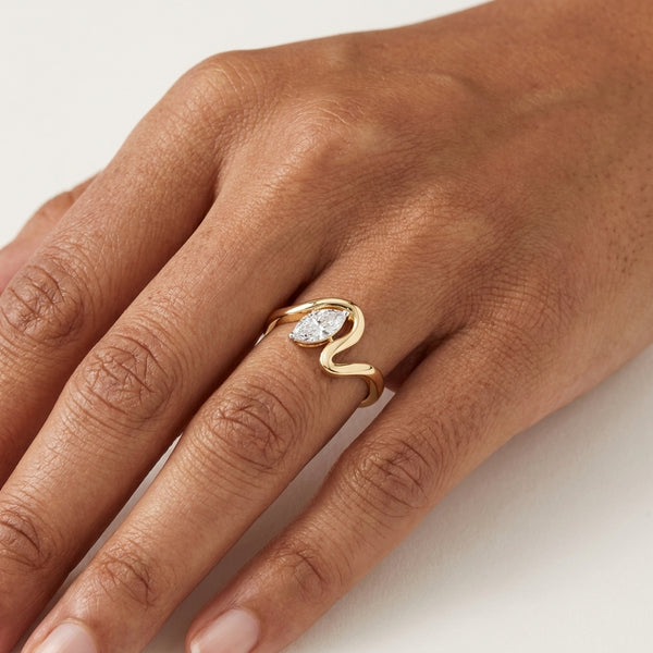 Sinuous Ring image 2