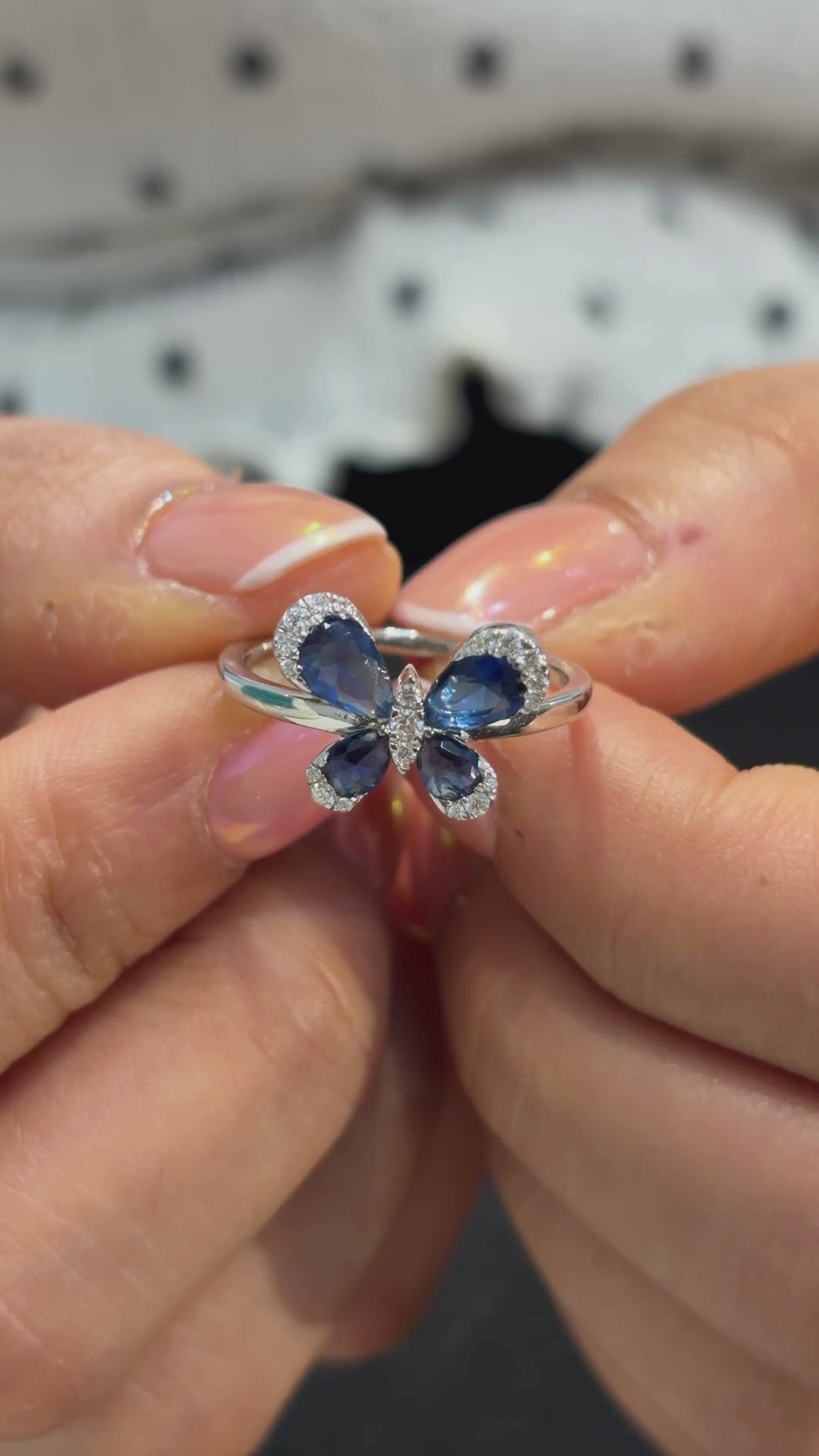 Piplon Ring Handshots 