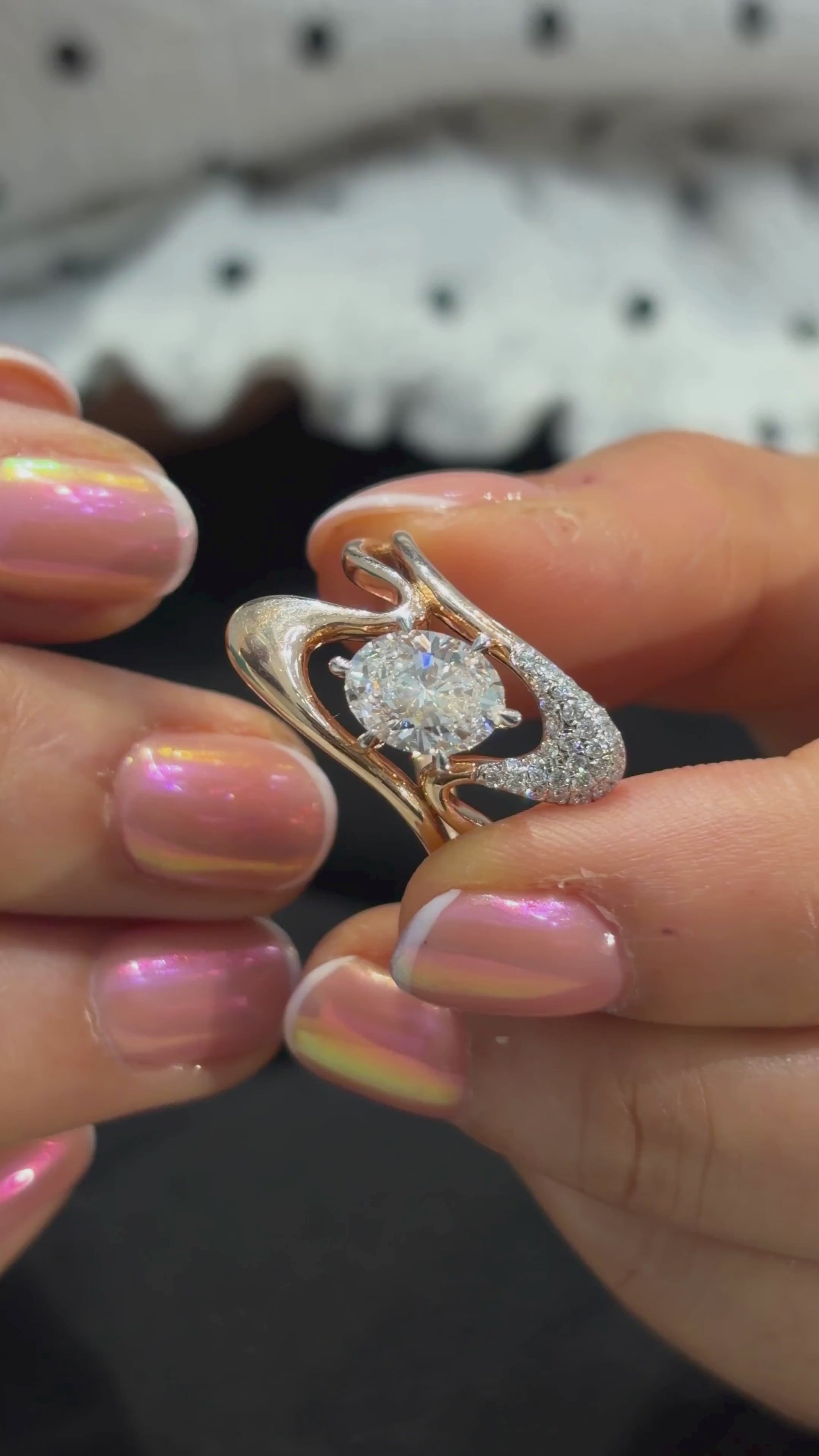 Split shank design oval lab grown diamond marea ring